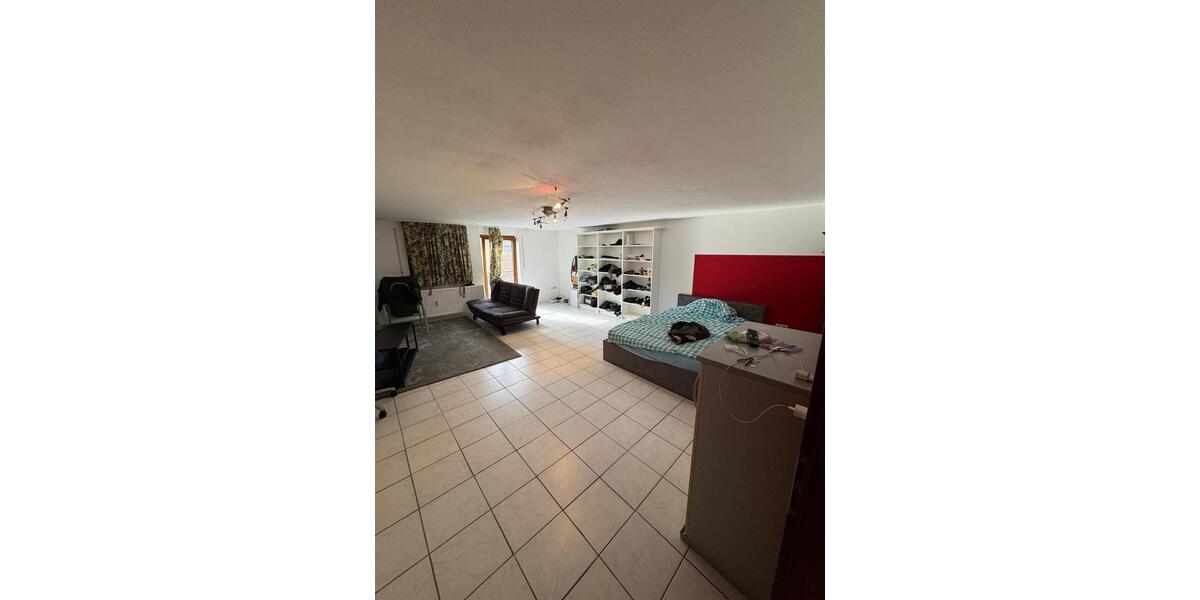 Etagenwohnung Hirschaid - 1 Zimmer, 53 m&sup2;, 490&euro; | Angebot:25445200