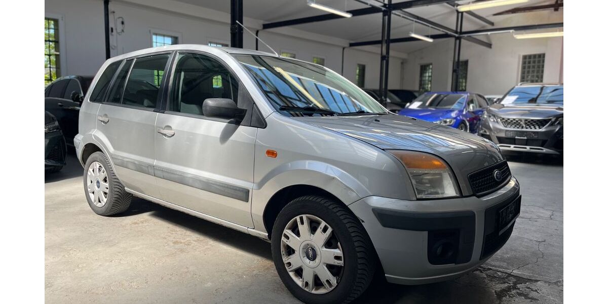 Ford Fusion 175.500 km 2.450 &euro; Velbert 42551