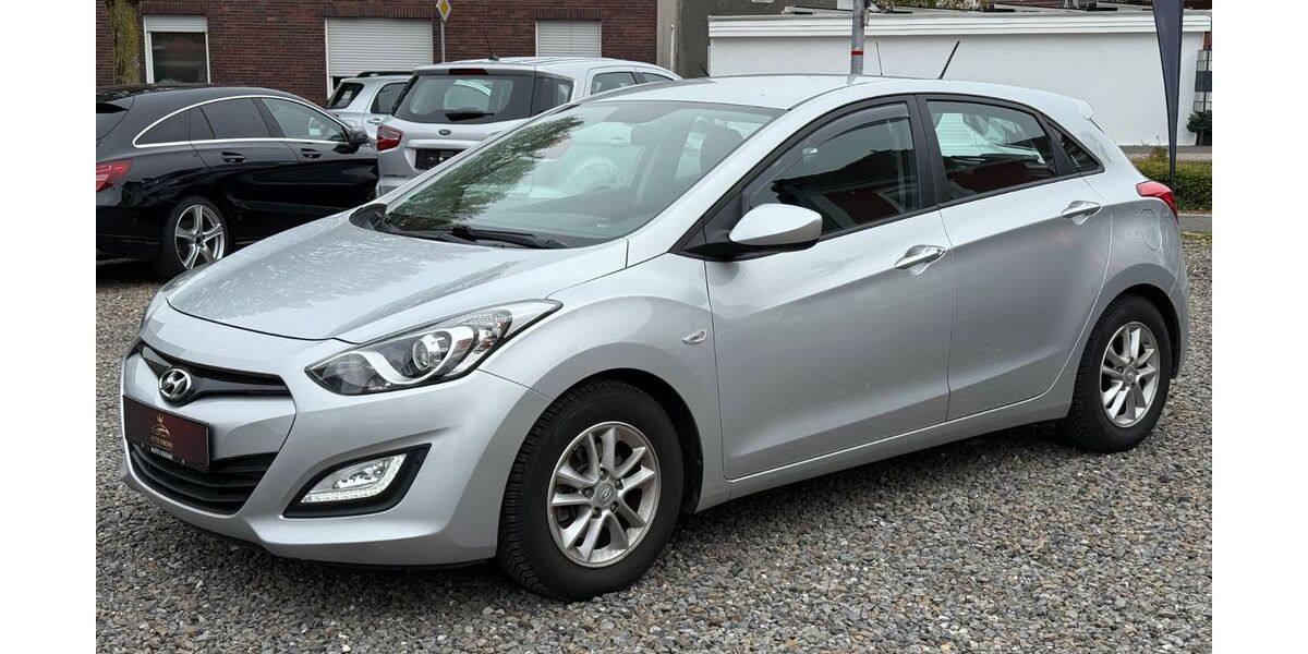Hyundai i30 107.595 km 8.900 &euro; Rheine 48429