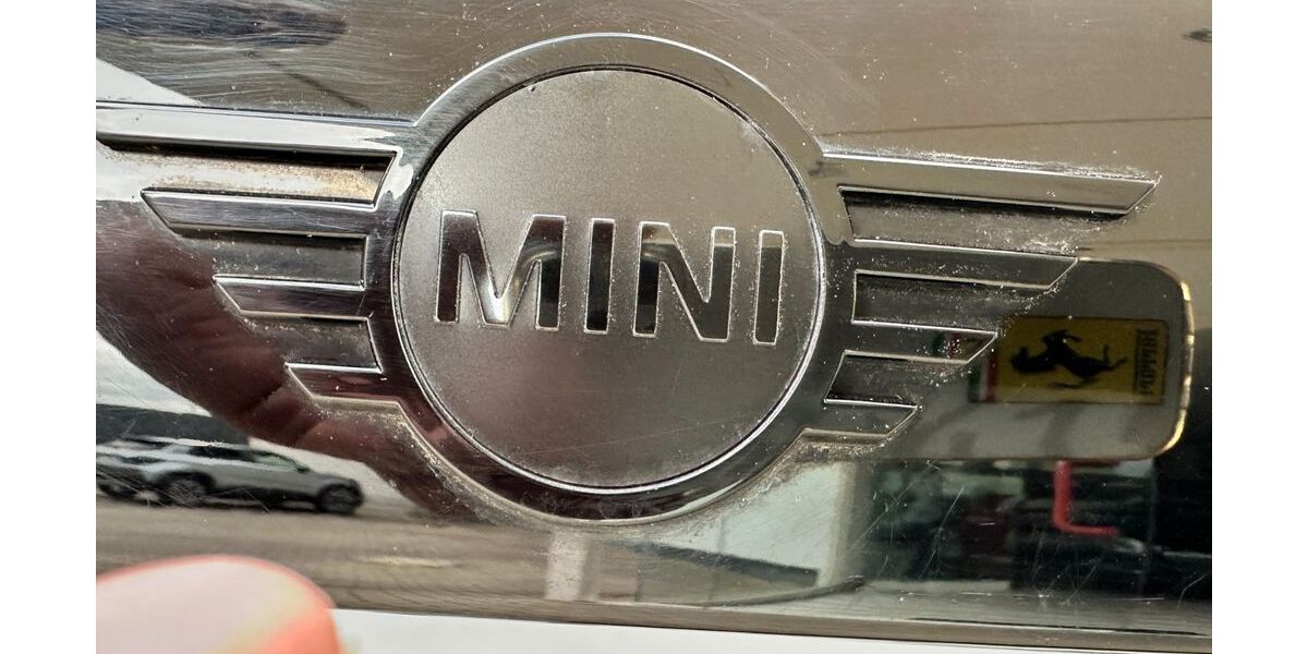 Mini John Cooper Works 22.000 km 33.900 &euro; Andernach 56626