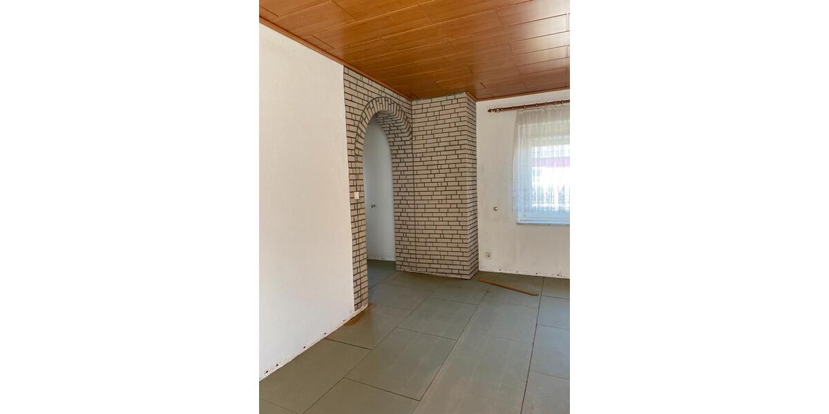 Mehrfamilienhaus, Wohnhaus Staßfurt - 9 Zimmer, 170 m&sup2;, 89.000&euro; | Angebot:26322040