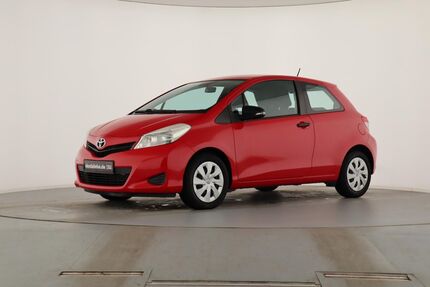 Toyota Yaris 20.579 km 6.490 &euro; Sangerhausen 06526