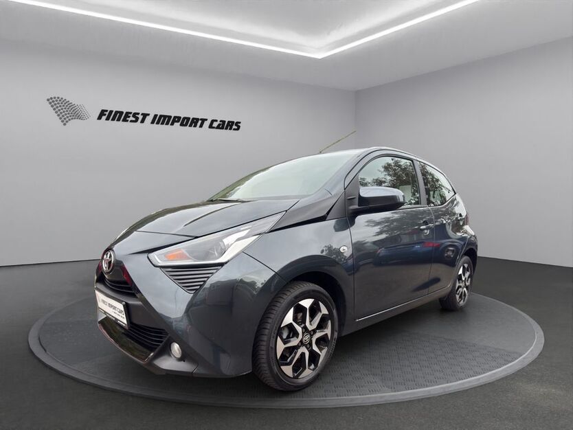 Toyota Aygo (X) 95.454 km 8.480 € Völklingen 66333