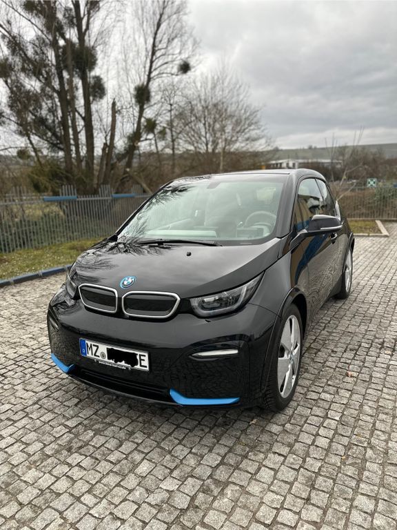 i3