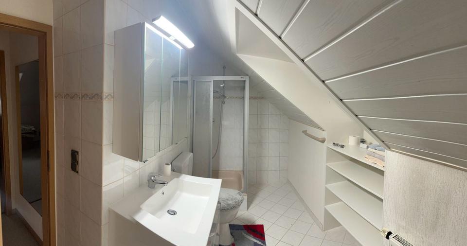 Einfamilienhaus Gummersbach Hepel - 5 Zimmer, 155 m&sup2;, 379.000&euro; | Angebot:27079773