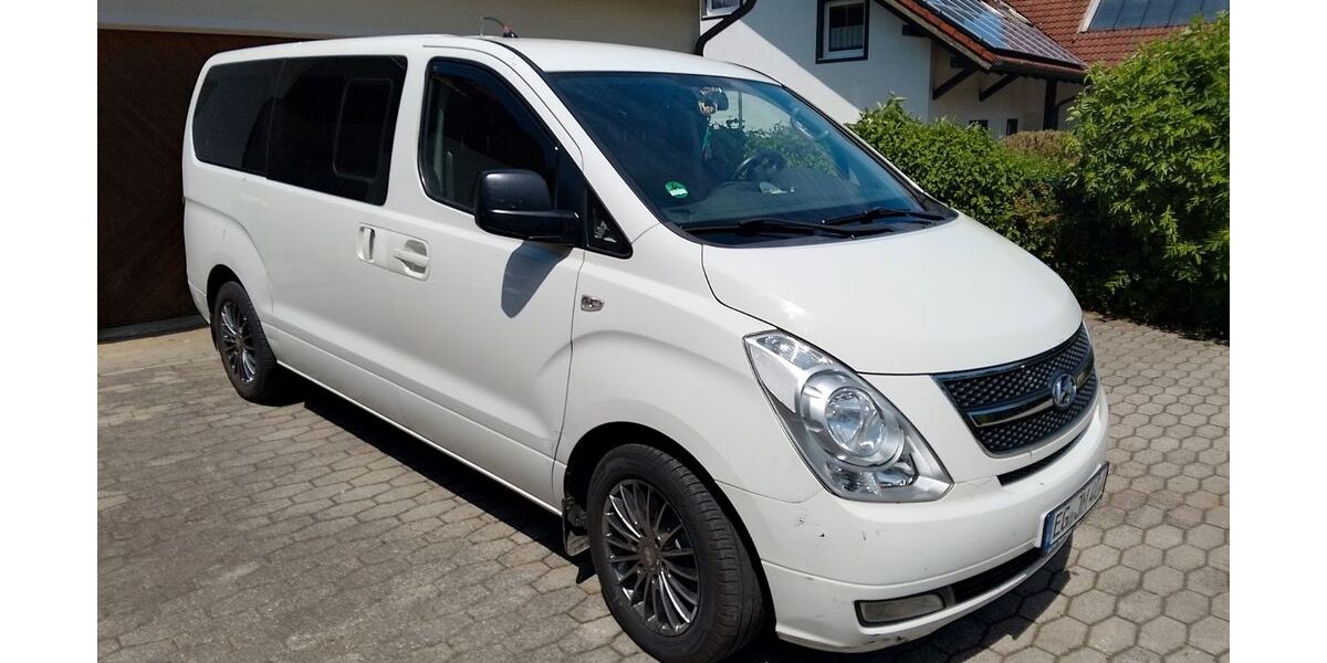 Hyundai H-1 Starex 224.845 km 12.000 &euro; Falkenberg 84326