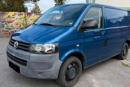 VW T5 Transporter 179.000 km 9.990 &euro; Hamm 59067