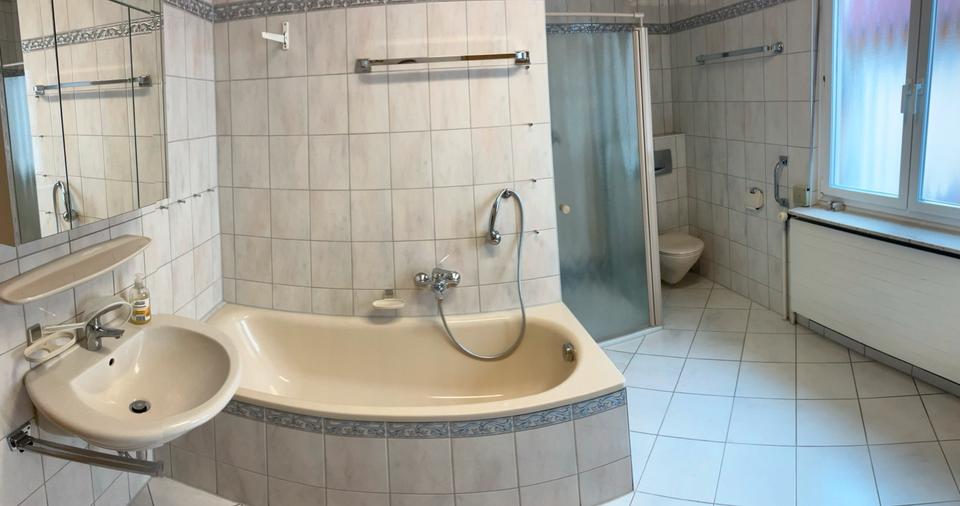 Mehrfamilienhaus, Wohnhaus Pfullingen - 11 Zimmer, 204 m&sup2;, 460.000&euro; | Angebot:26777658