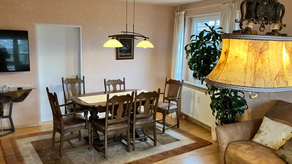 Etagenwohnung Esslingen am Neckar Hegensberg - 3 Zimmer, 90 m&sup2;, 390.000&euro; | Angebot:25173599