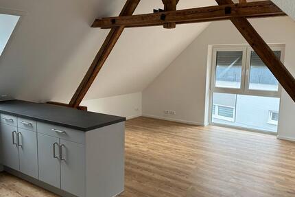 Wohnung Villingen-Schwenningen Schwenningen - 2.5 Zimmer, 70 m&sup2;, 870&euro; | Angebot:25306771