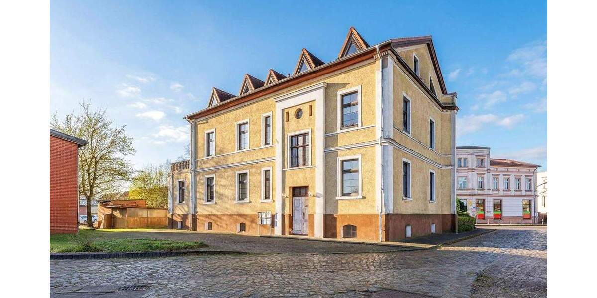 Mehrfamilienhaus, Wohnhaus Neustadt (Dosse) Neustadt - 8 Zimmer, 282 m&sup2;, 419.000&euro; | Angebot:25836795