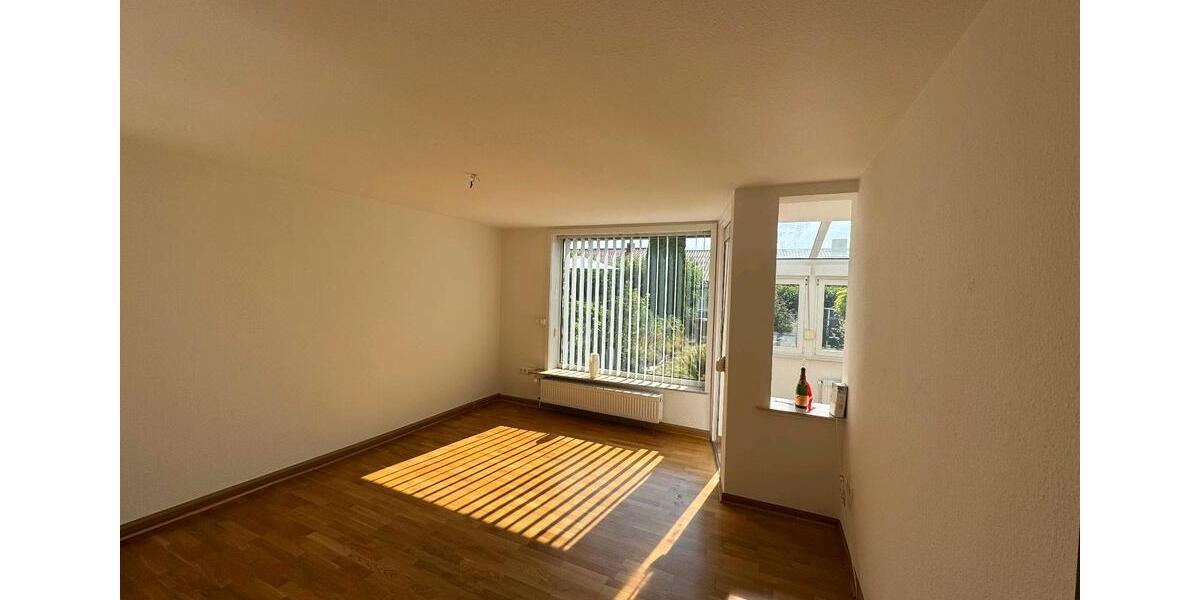 Reihenhaus Kassel Südstadt - 4 Zimmer, 100 m&sup2;, 339.000&euro; | Angebot:26846086