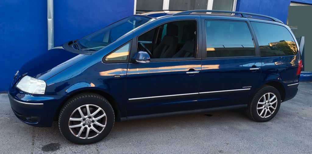 VW Sharan 119.000 km 5.499 &euro; Berlin 13405