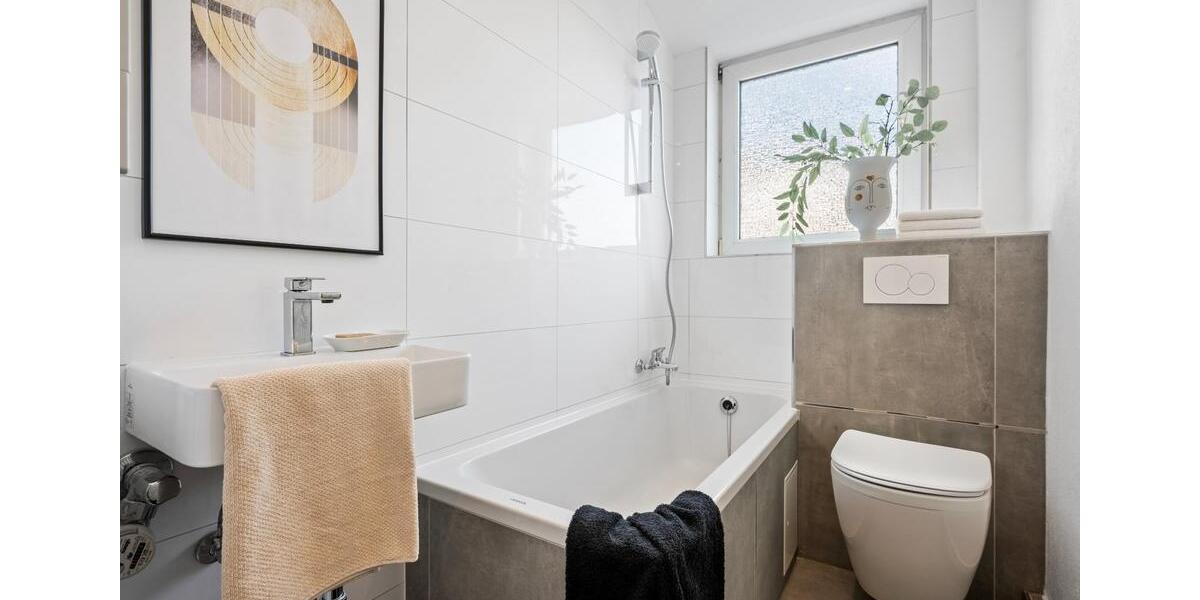 Dachgeschoßwohnung Dresden Leuben - 2 Zimmer, 72 m&sup2;, 255.000&euro; | Angebot:25480822