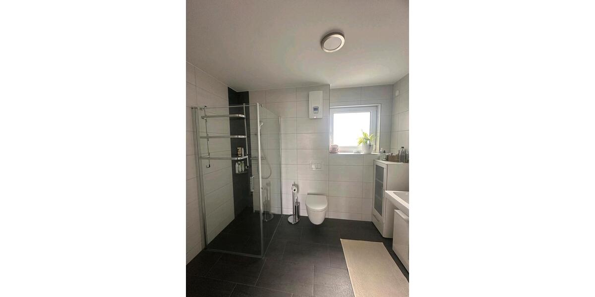 Etagenwohnung Burgoberbach - 3 Zimmer, 86 m&sup2;, 1.270&euro; | Angebot:26661510
