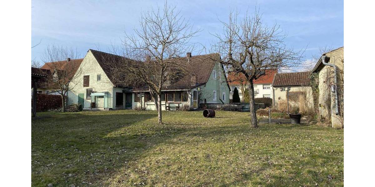 Bauernhaus, Landhaus Aurach Hilsbach - 5 Zimmer, 120 m&sup2;, 300.000&euro; | Angebot:26730954