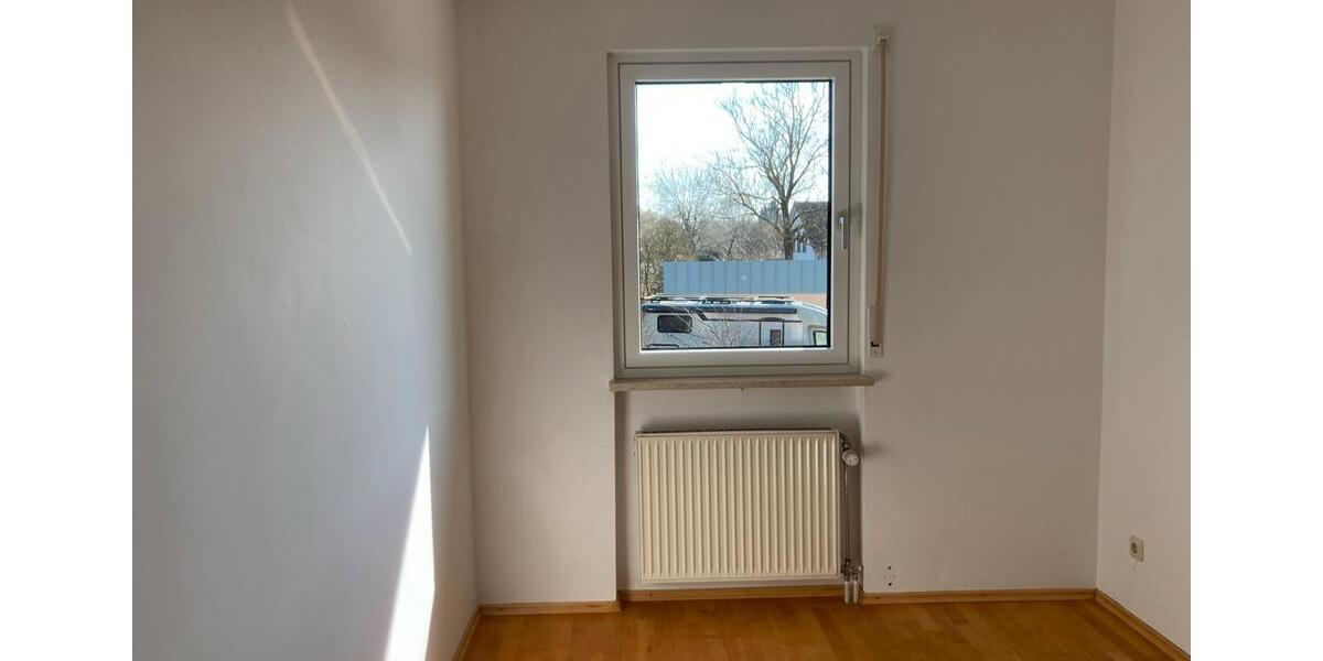Etagenwohnung Wendelstein - 1 Zimmer, 35 m&sup2;, 550&euro; | Angebot:25392067