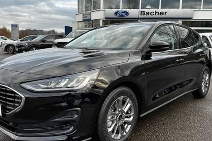 Ford Focus 17.950 km 26.900 &euro; Mainburg 84048