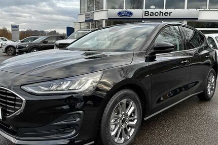 Ford Focus 9.150 km 28.900 &euro; Mainburg 84048