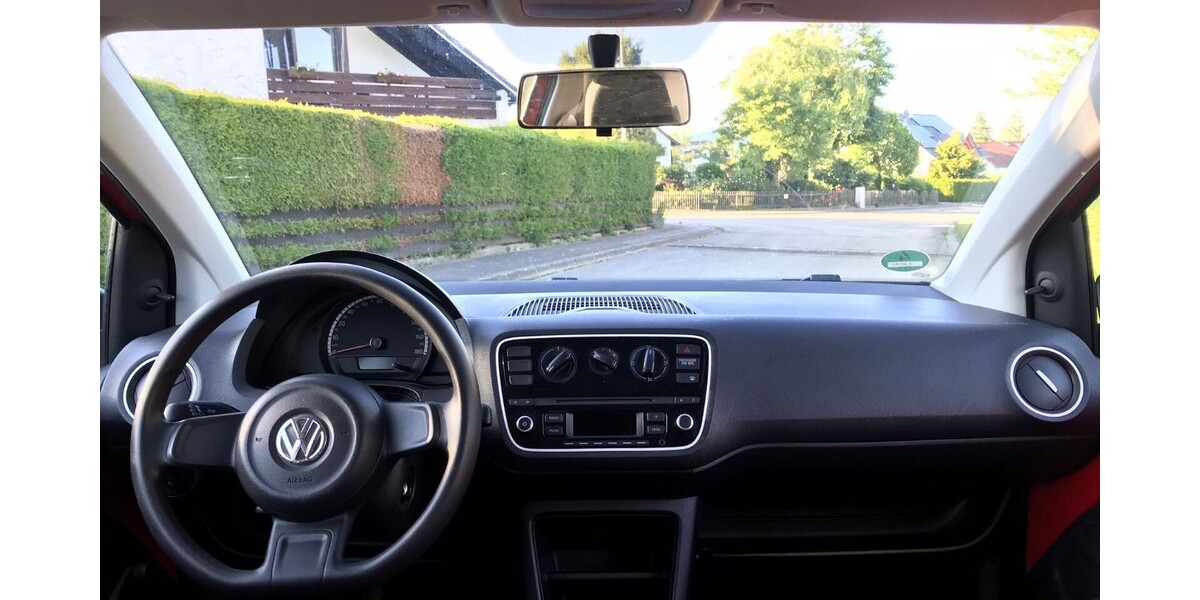 VW UP 142.000 km 3.300 € Diedorf 86420