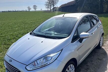 Ford Fiesta 82.500 km 6.800 &euro; Neutraubling 93073