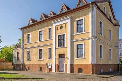 Haus Neustadt (Dosse) - 8 Zimmer, 282 m&sup2;, 375.000&euro; | Angebot:26502321