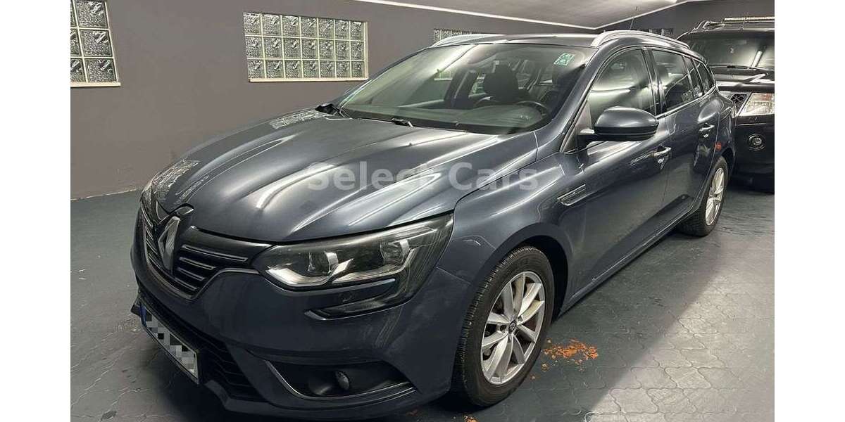 Renault Megane 176.821 km 7.490 &euro; München 81243