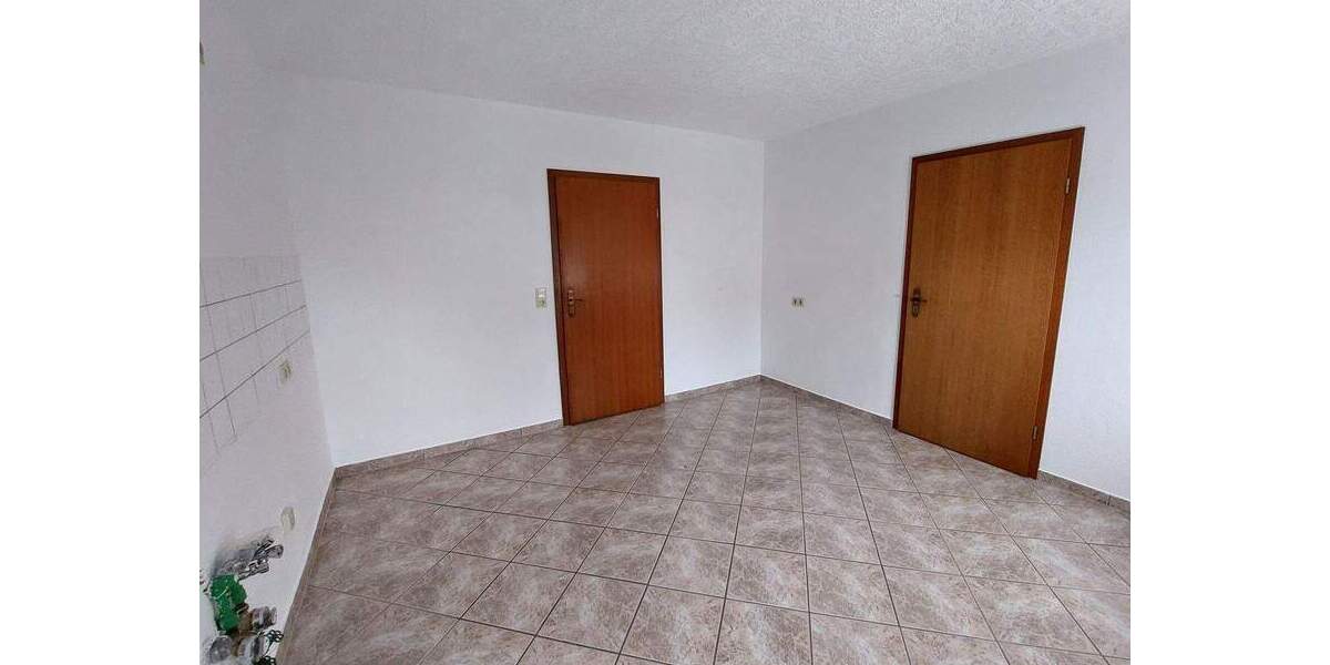 Etagenwohnung Flöha - 2 Zimmer, 47 m&sup2;, 325&euro; | Angebot:24515481