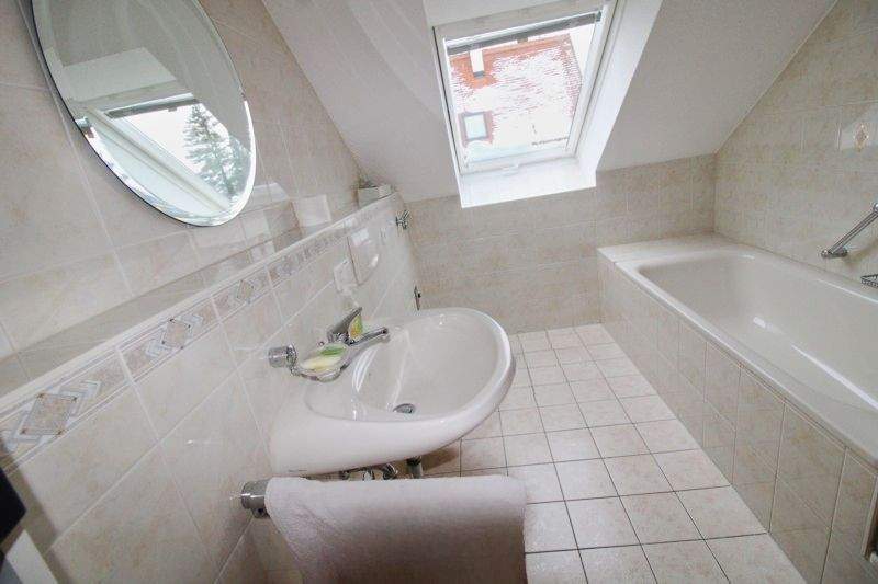 Etagenwohnung Augsburg Lechhausen - 3 Zimmer, 75 m&sup2;, 349.000&euro; | Angebot:26116924