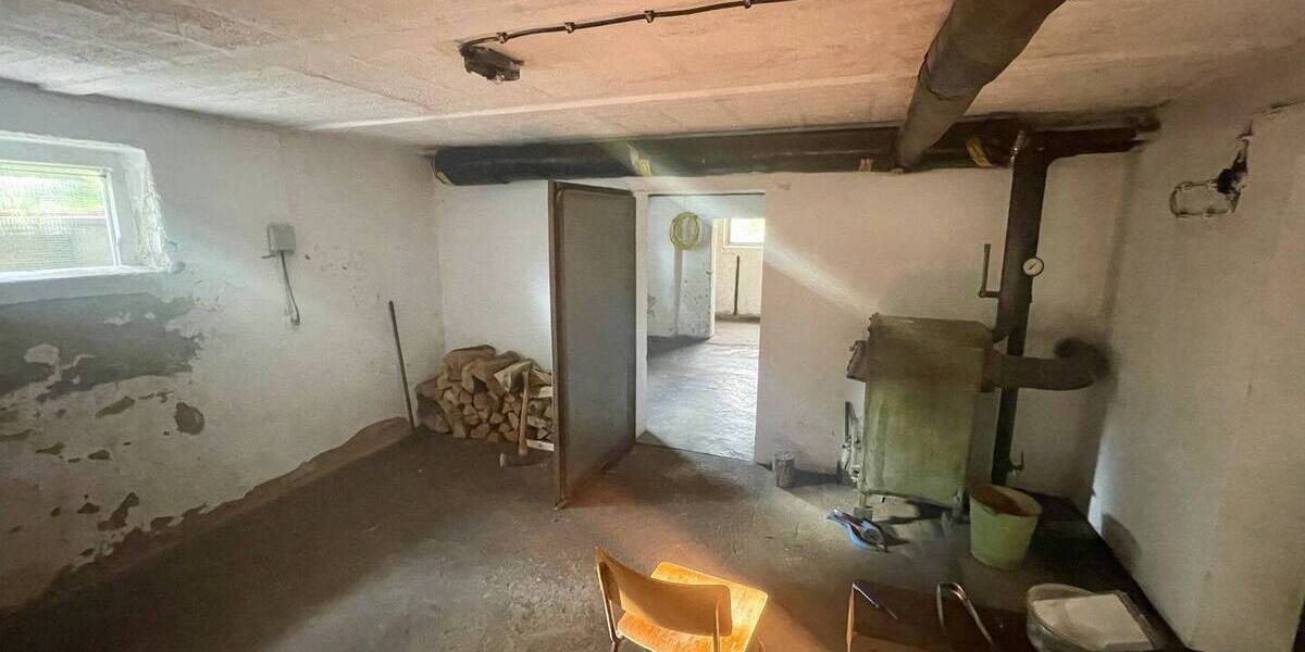 Einfamilienhaus Merzdorf - 4 Zimmer, 160 m&sup2;, 149.000&euro; | Angebot:26675096