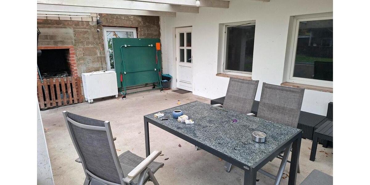 Erdgeschoßwohnung Oebisfelde-Weferlingen Weferlingen - 5 Zimmer, 135 m&sup2;, 265.000&euro; | Angebot:23712365