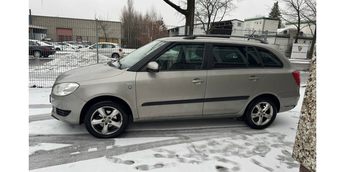 Skoda Fabia Ambiente Family 5J 188.000 km 1.999 &euro; Hamburg 22339