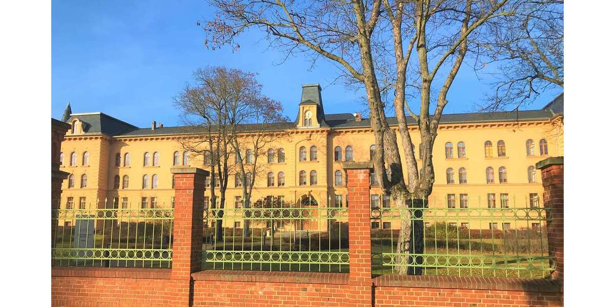 Vermietetes Mehrfamilienhaus, 24 Einheiten mit Balkonen - Mehrfamilienhaus, Wohnhaus Sachsen-Anhalt - Annaburg Annaburg | Angebot:26981009