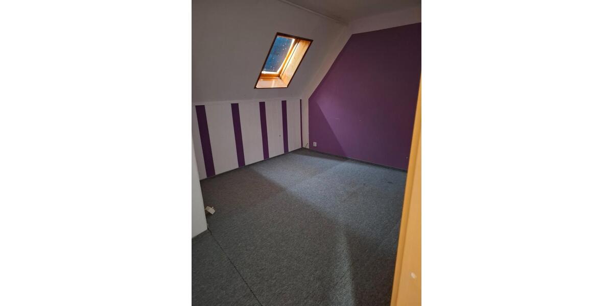 Mehrfamilienhaus, Wohnhaus Guben - 6 Zimmer, 200 m&sup2;, 980&euro; | Angebot:26286595