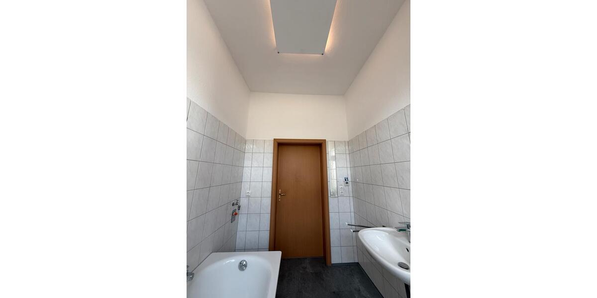 Mehrfamilienhaus, Wohnhaus Dessau-Roßlau Brambach - 8 Zimmer, 174 m&sup2;, 185.000&euro; | Angebot:27225196