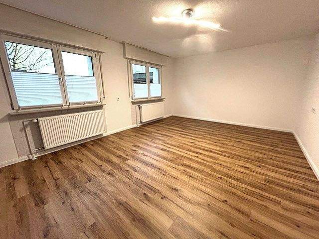 Etagenwohnung Birkenfeld - 4 Zimmer, 82 m&sup2;, 850&euro; | Angebot:24857116