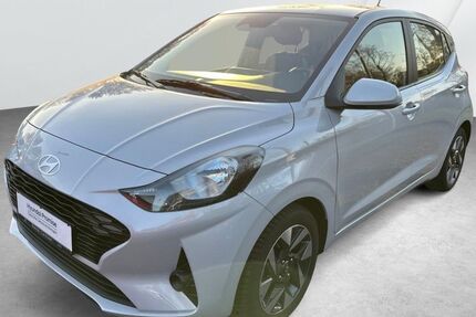 Hyundai i10 11.949 km 15.490 &euro; Cuxhaven 27472