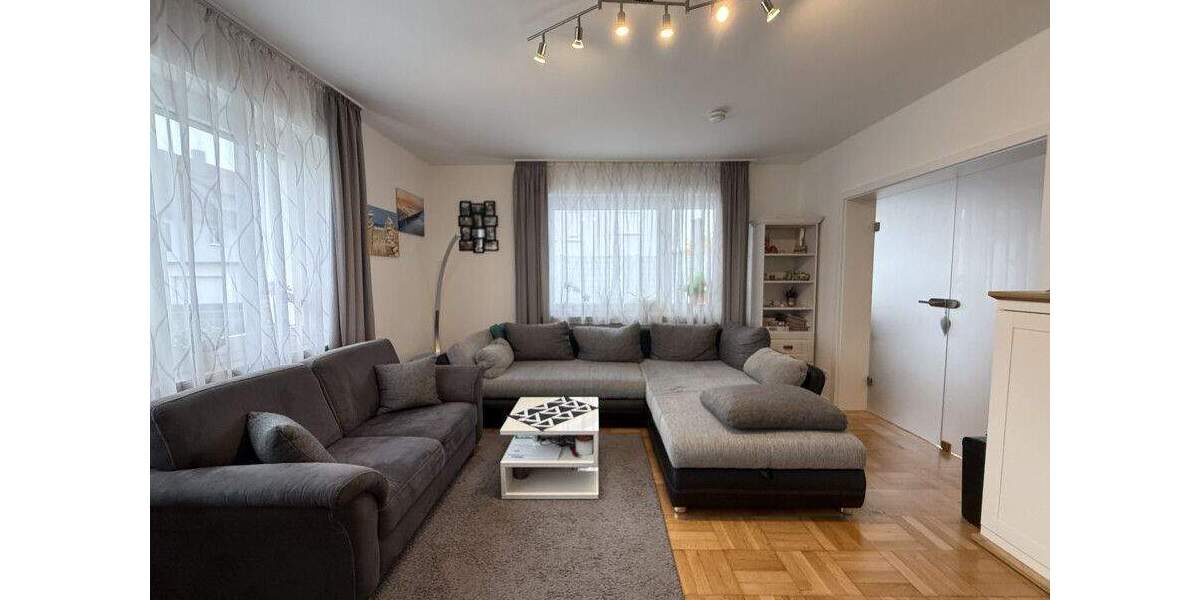 Mehrfamilienhaus, Wohnhaus Markgröningen - 1 Zimmer, 228 m&sup2;, 1.045.000&euro; | Angebot:24725801