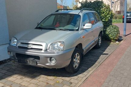 Hyundai SANTA FE 294.000 km 1.950 &euro; Offenbach 63075
