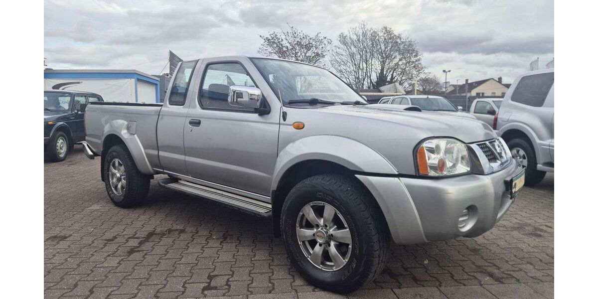 Nissan Navara 139.000 km 13.900 &euro; Mainz-Kostheim 55246