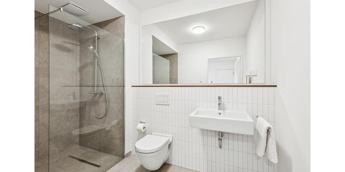 Dachgeschoßwohnung Düsseldorf Stadtbezirk 5 - 5 Zimmer, 113 m&sup2;, 2.360&euro; | Angebot:26181320