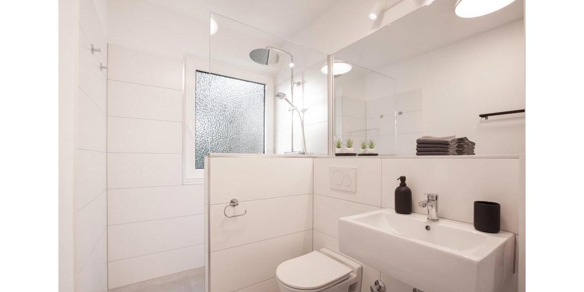 Wohnen auf Zeit Düsseldorf Stadtbezirk 6 - 3 Zimmer, 90 m&sup2;, 1.800&euro; | Angebot:26649844