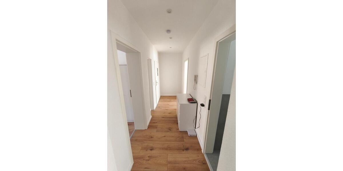 Etagenwohnung Sangerhausen - 1 Zimmer, 61 m&sup2;, 500&euro; | Angebot:26192473