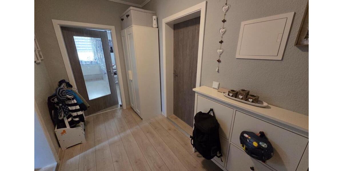 Etagenwohnung Weißwasser (Oberlausitz) - 4 Zimmer, 93 m&sup2;, 605&euro; | Angebot:26664454