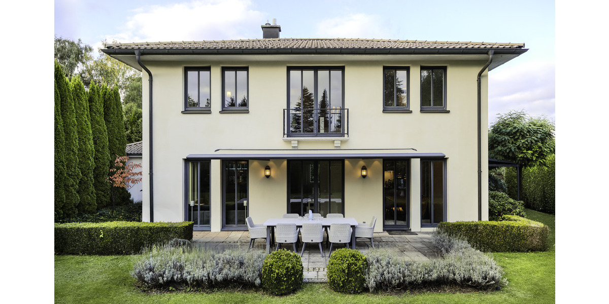 EXKLUSIVE TOSKANA-VILLA SÜDLICH VON GRÜNWALD – WOHNEN WIE IM URLAUB - Villa Straßlach München | Angebot:24431466
