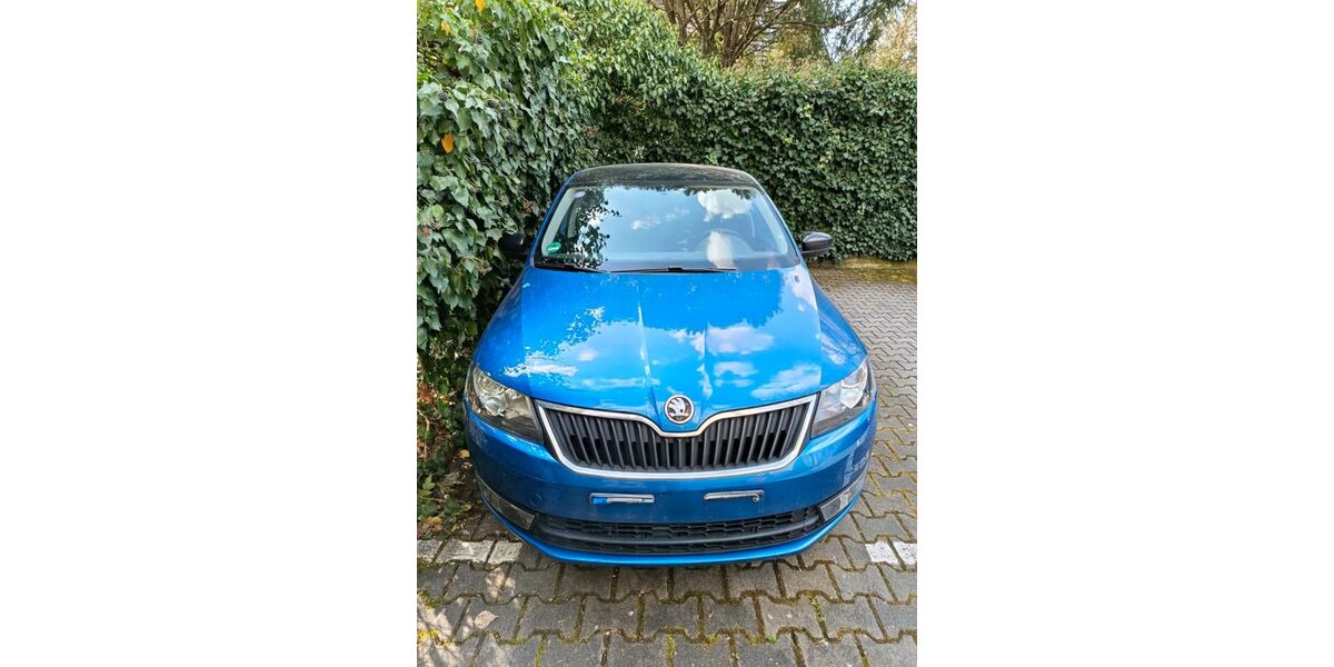 Skoda Rapid 108.500 km 6.500 &euro; Wiesbaden 65203