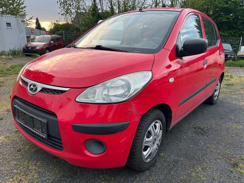 i10