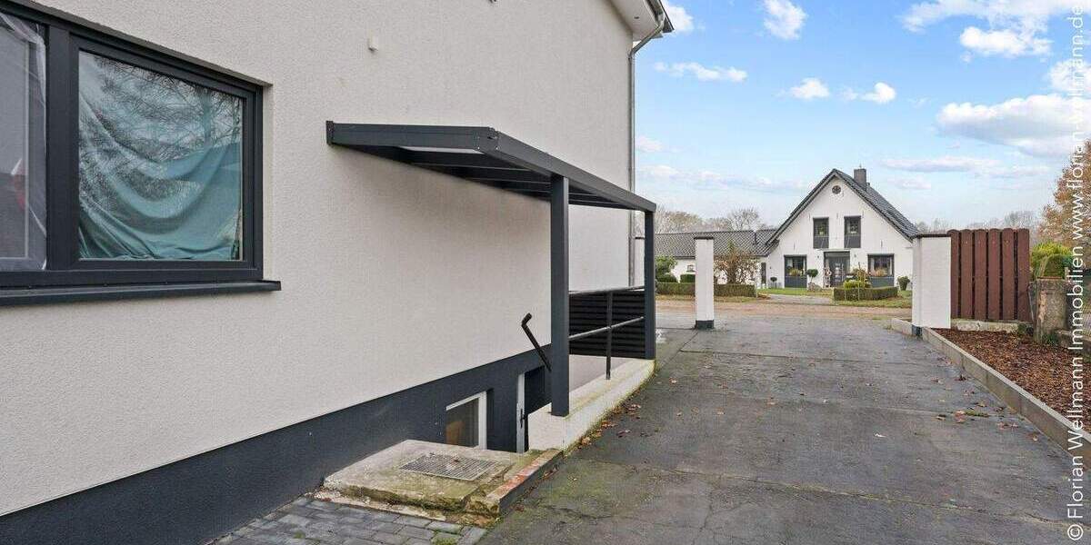 Mehrfamilienhaus, Wohnhaus Oyten Sagehorn - 9 Zimmer, 249 m&sup2;, 699.000&euro; | Angebot:25372744