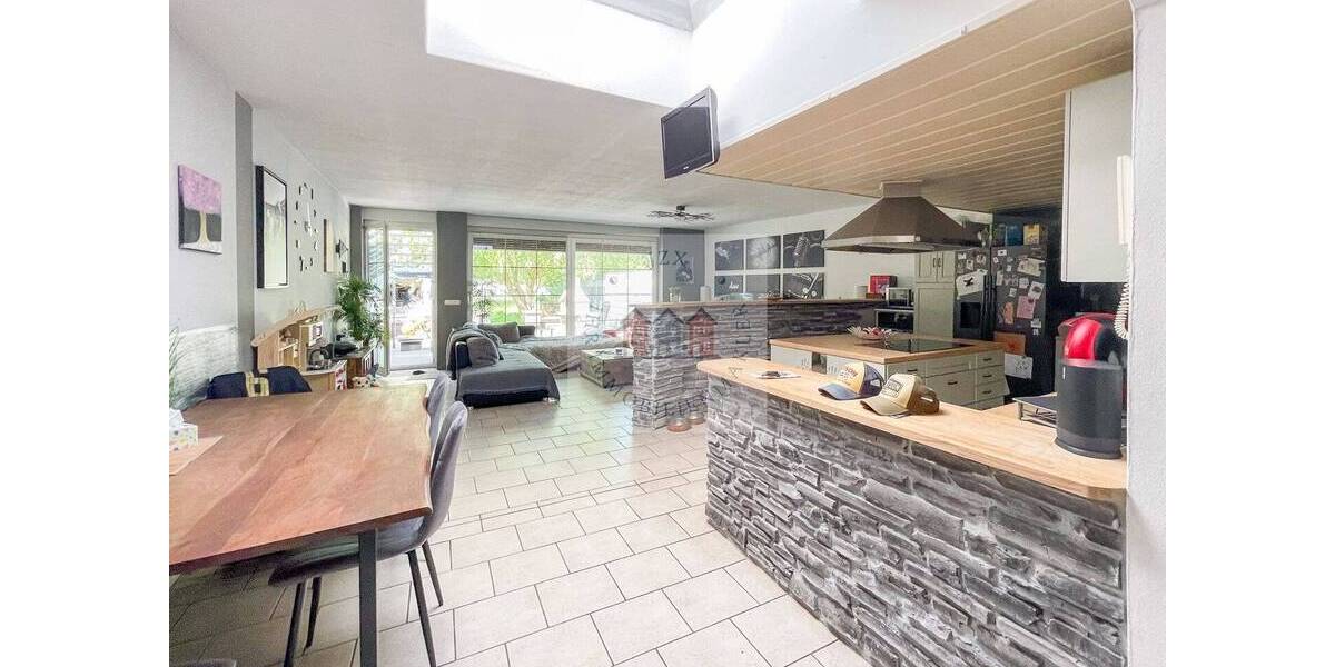 Reihenmittelhaus Bad Schmiedeberg - 7 Zimmer, 270 m&sup2;, 219.000&euro; | Angebot:25692297