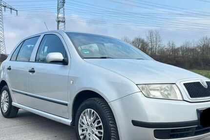 Skoda Fabia 113.200 km 2.350 &euro; Niestetal 34266